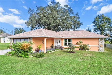 A home in DUNNELLON