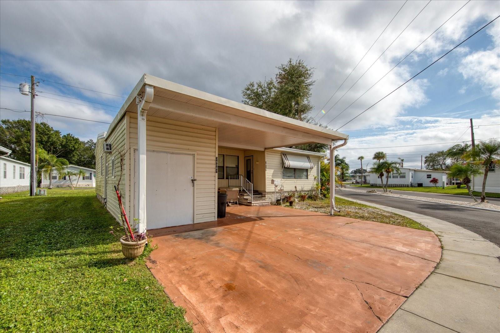 SUNSET PALMS UNREC - Residential