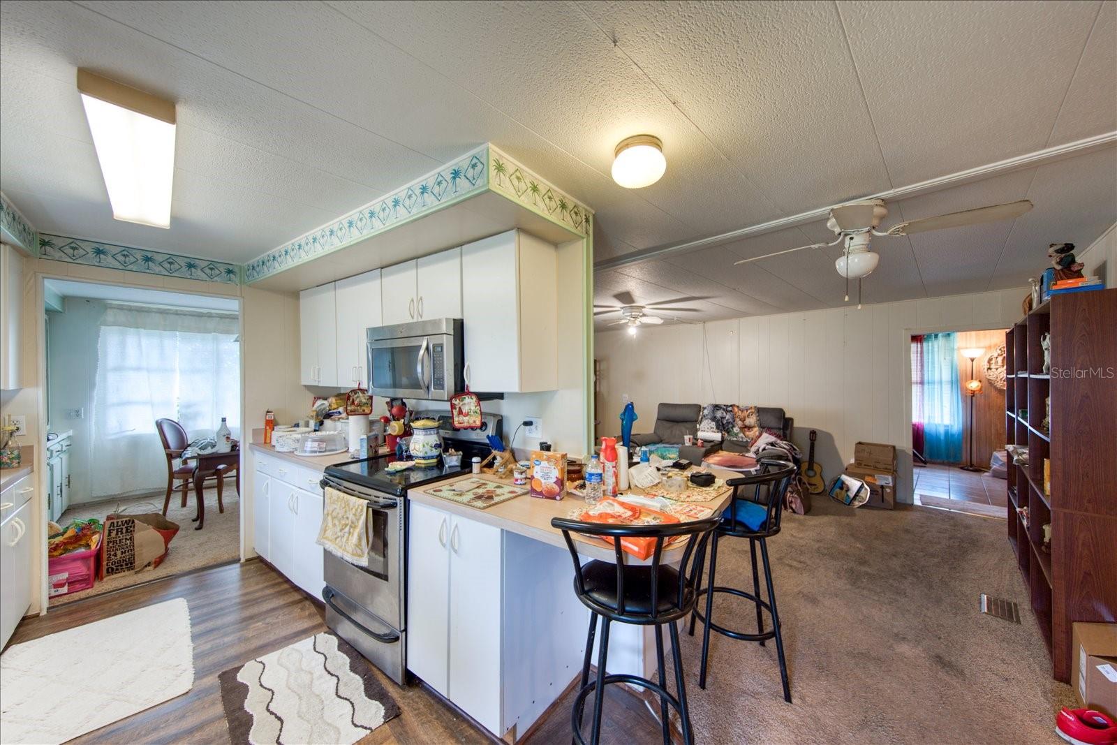 SUNSET PALMS UNREC - Residential