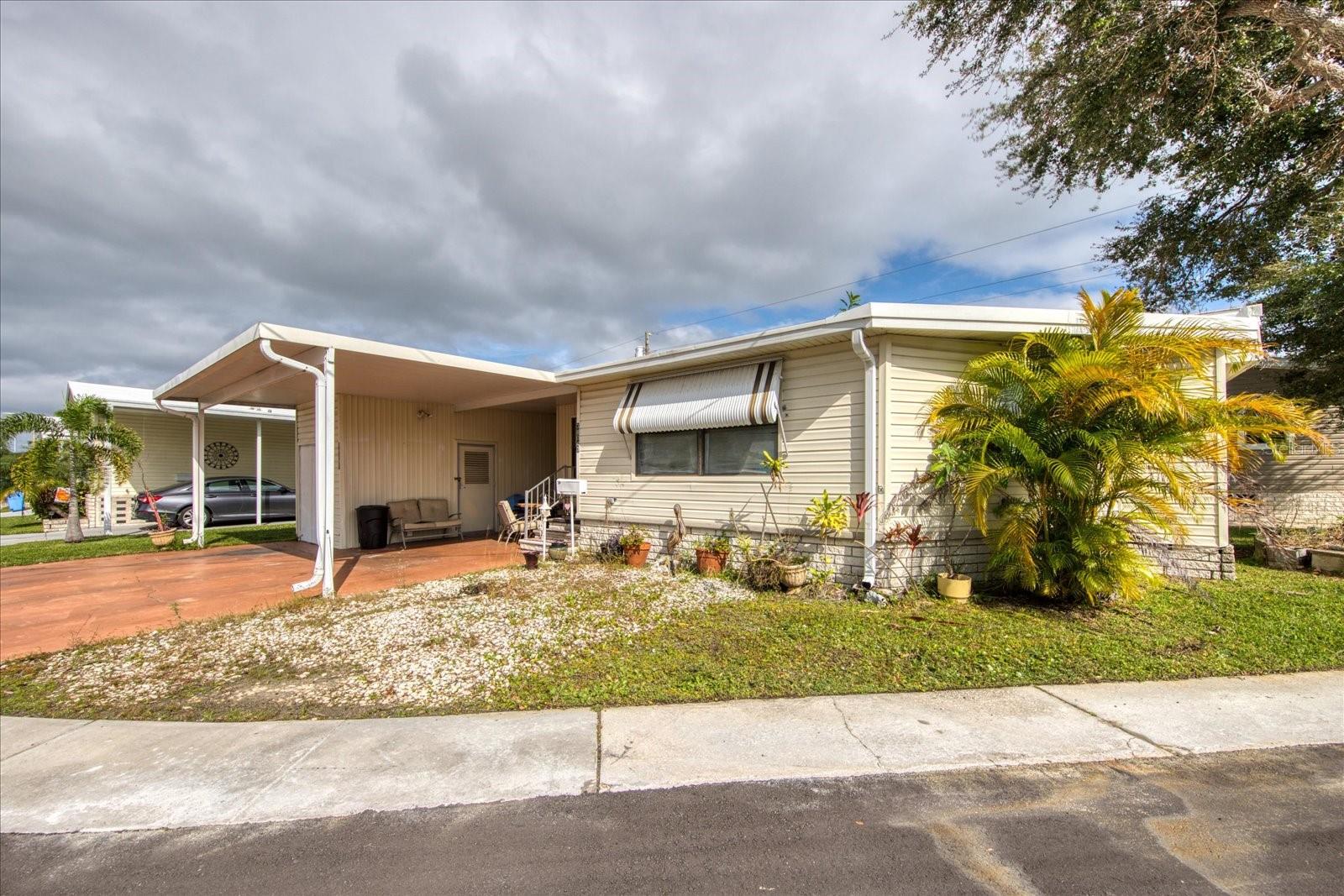 SUNSET PALMS UNREC - Residential