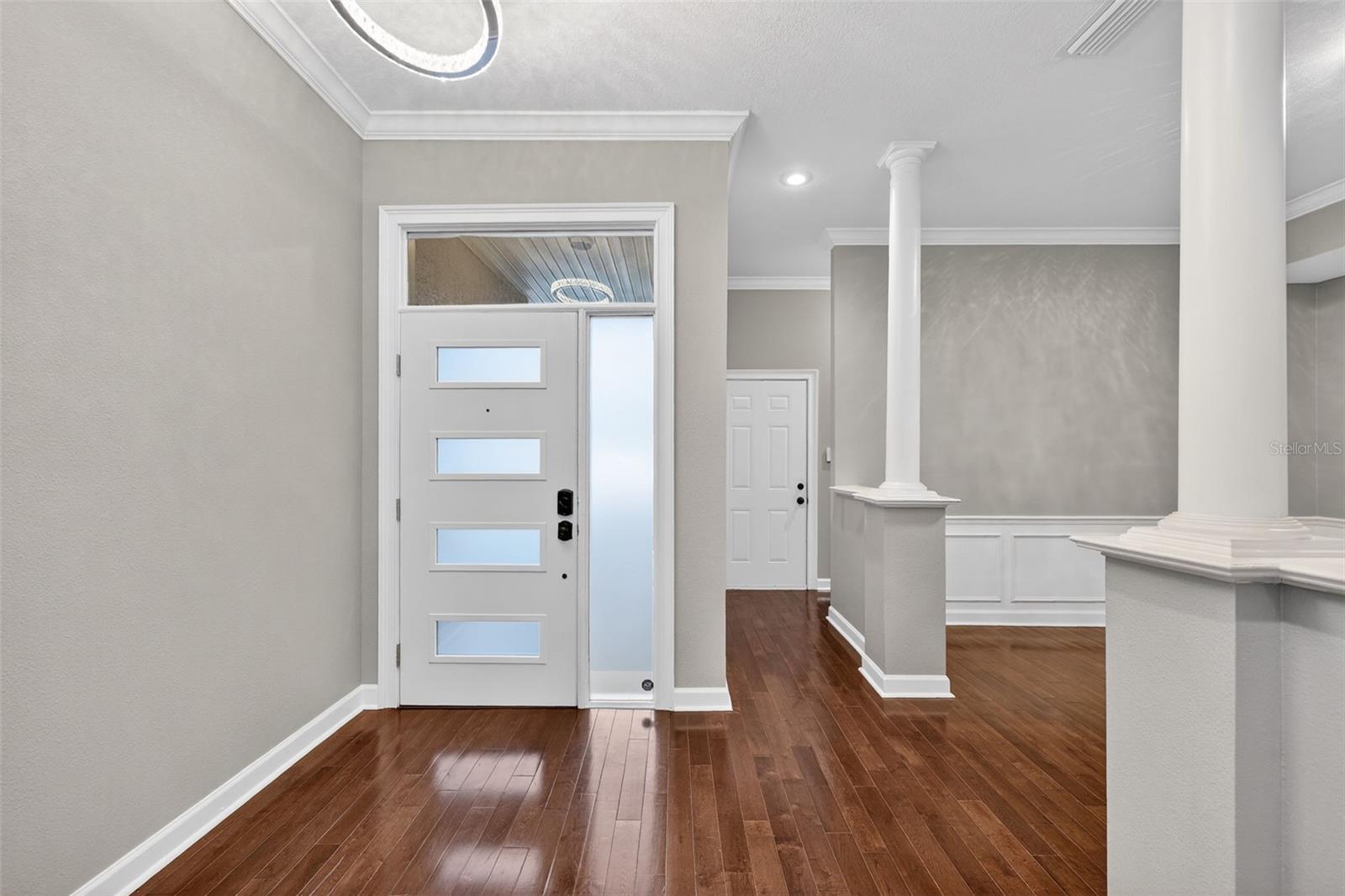 DOLPHINS LANDING - Residential