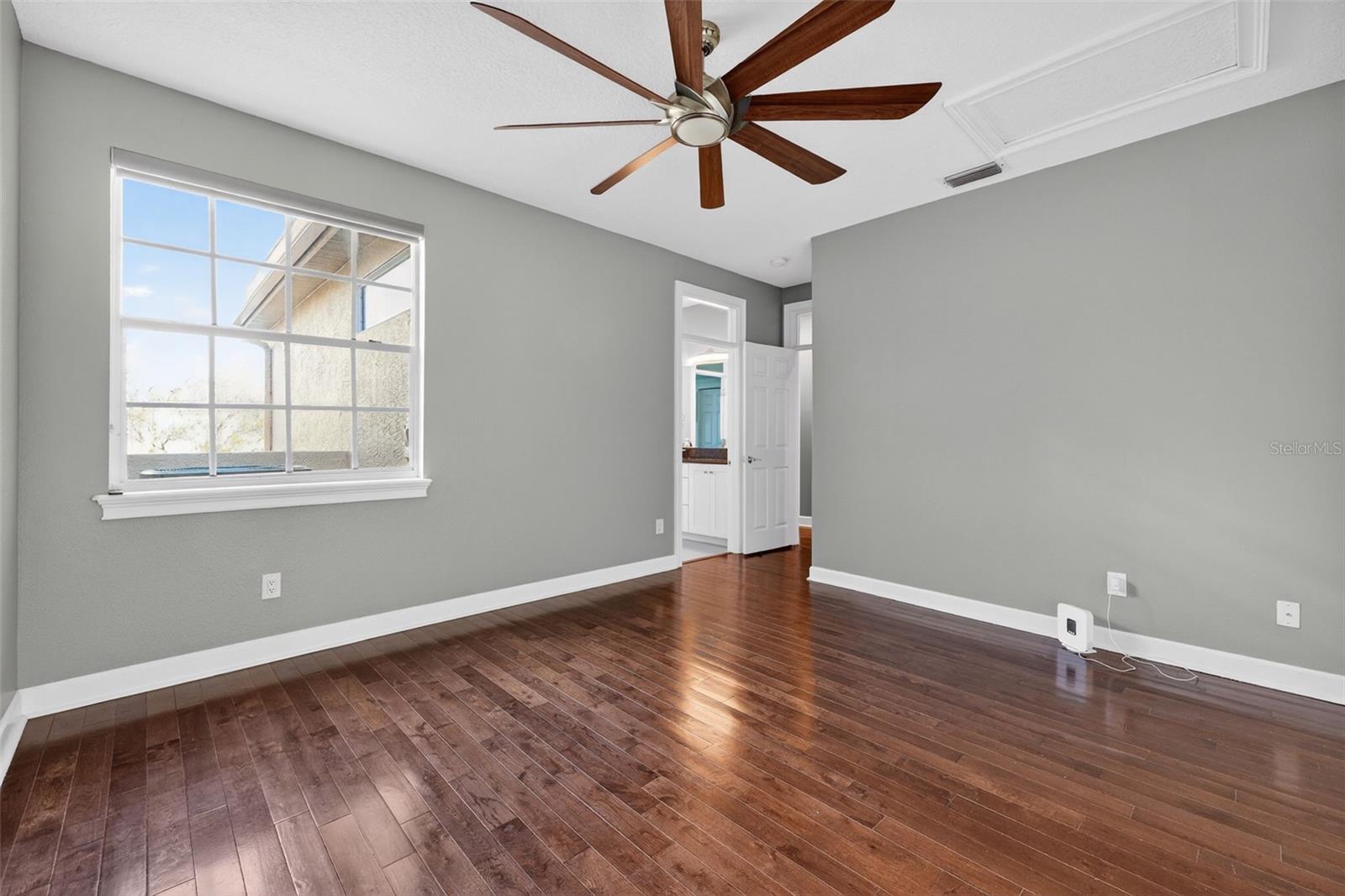 DOLPHINS LANDING - Residential