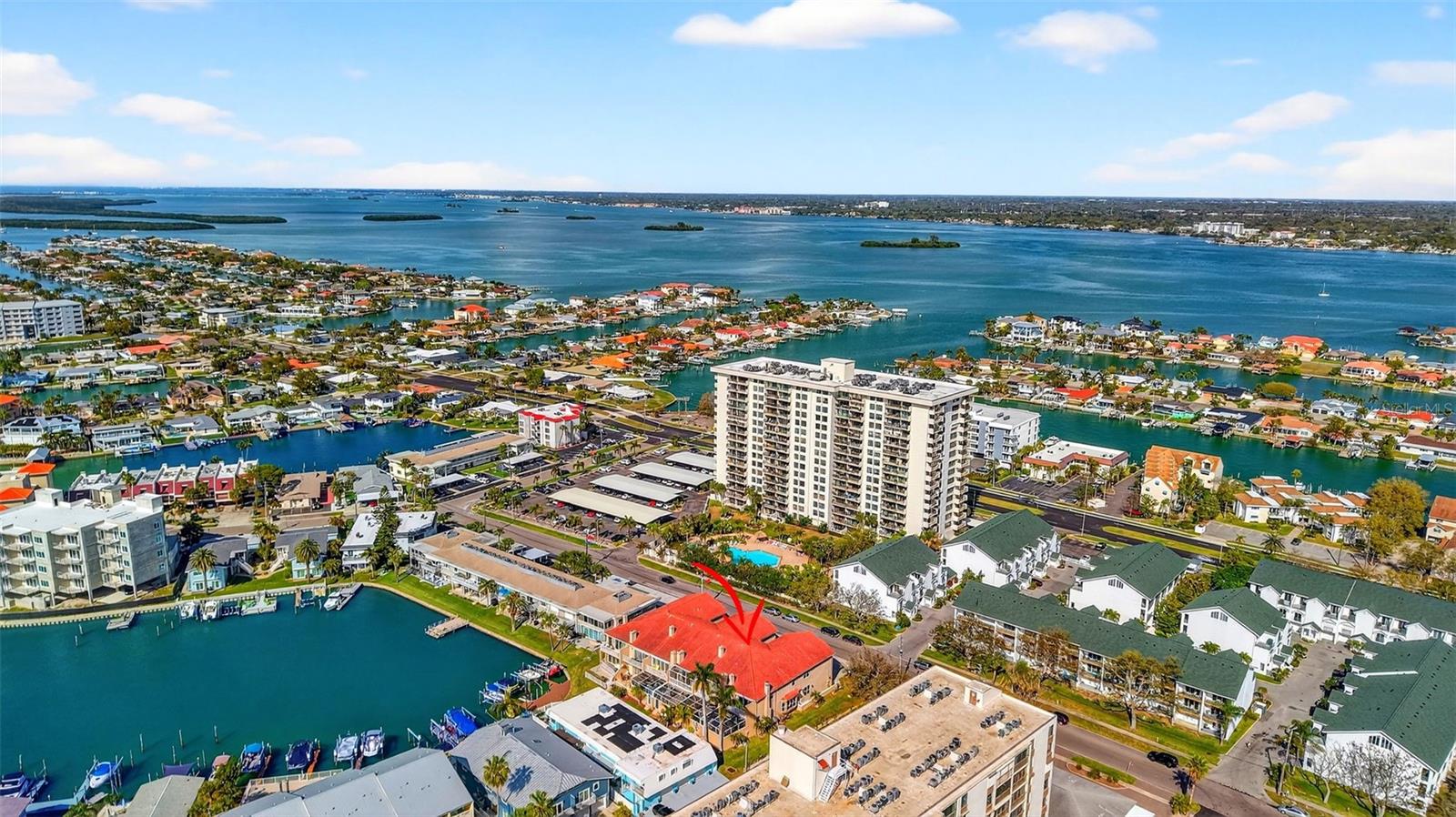 DOLPHINS LANDING - Residential