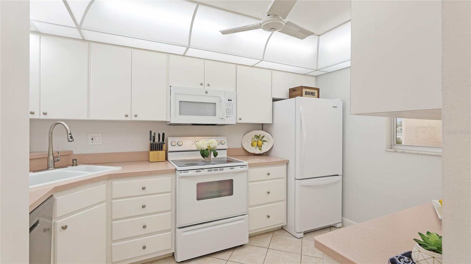 BELLA COSTA I - Residential