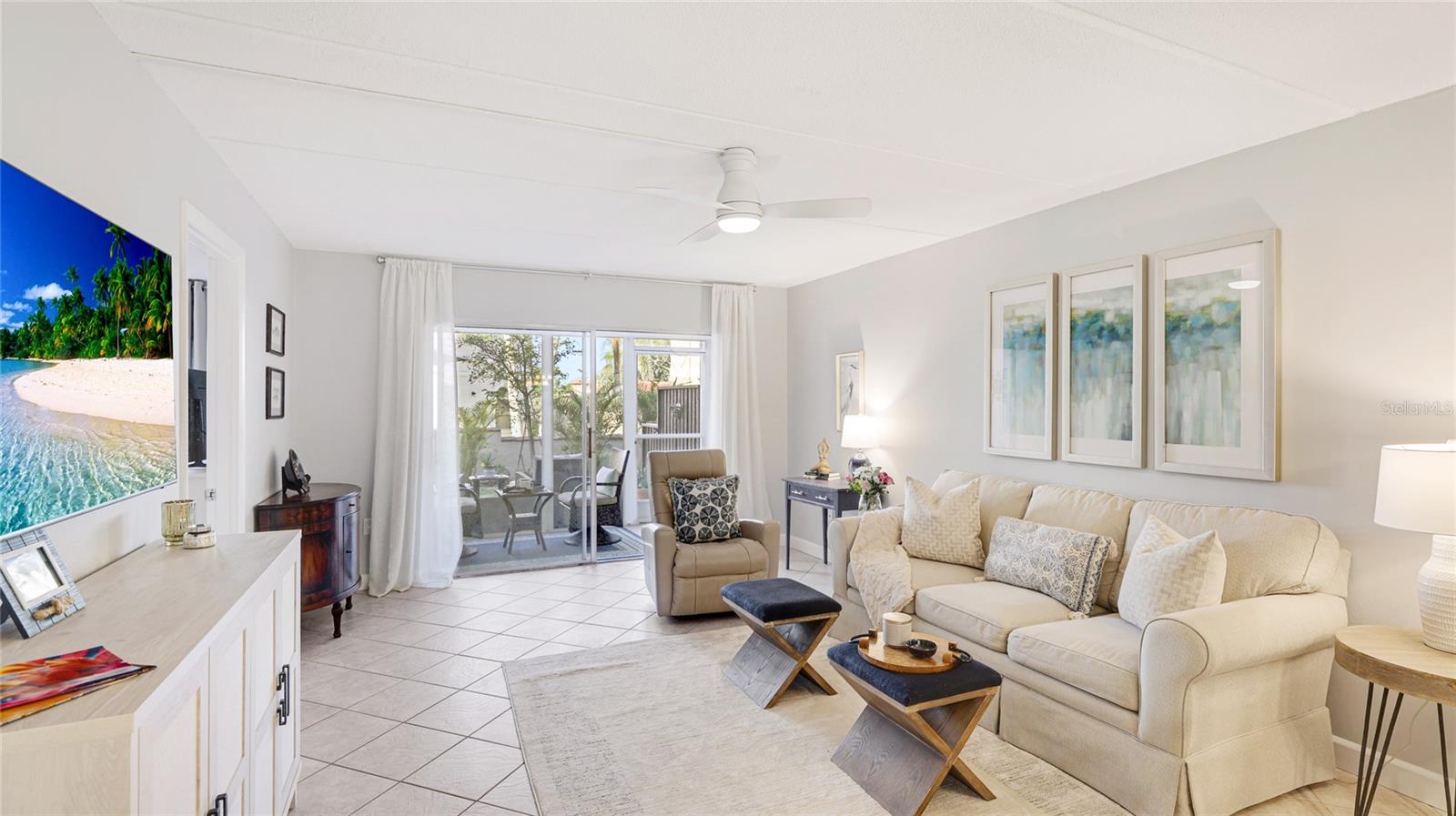 BELLA COSTA I - Residential