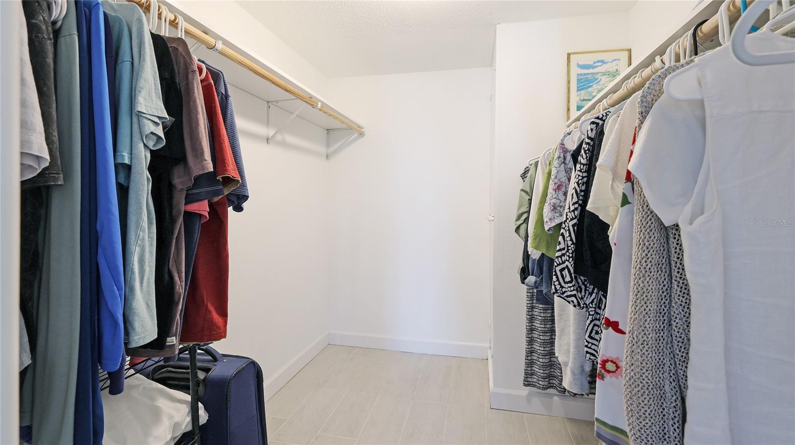 BELLA COSTA I - Residential
