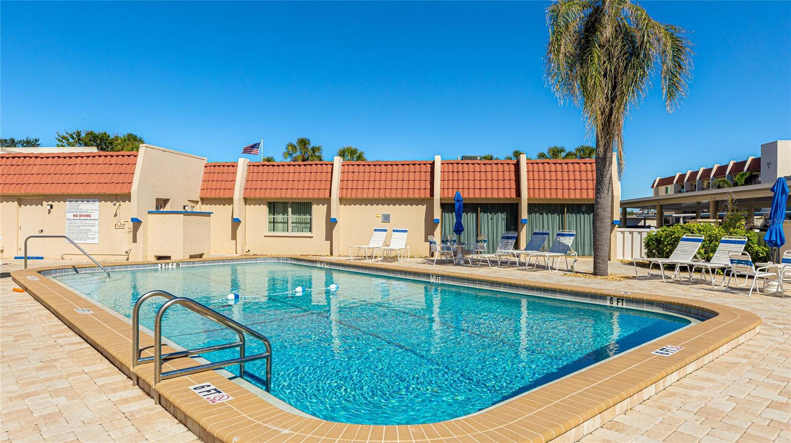 BELLA COSTA I - Residential