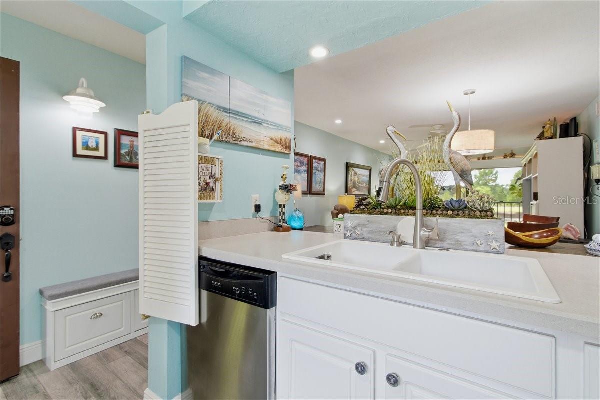 WESTRIDGE CONDO PH 04 - Residential