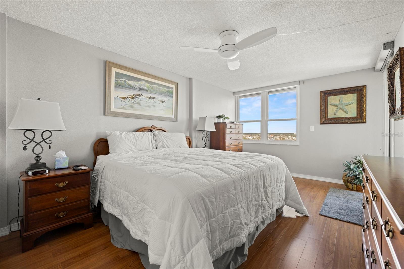 WEATHERLY THE CONDO -THE YACHT AND TENNIS CLUD - Residential Lease