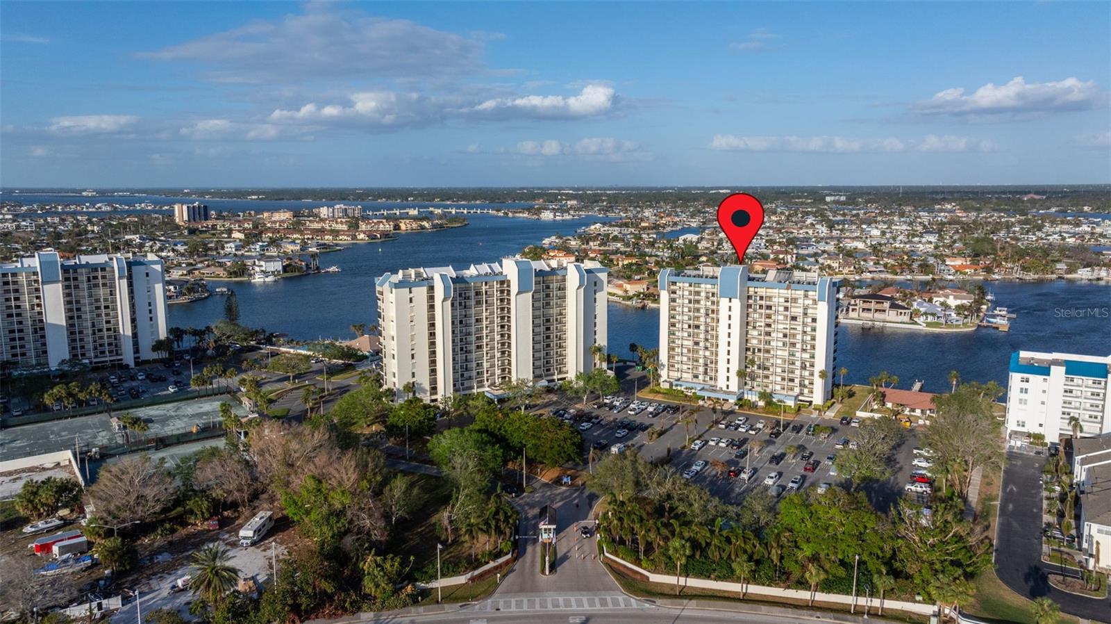 WEATHERLY THE CONDO -THE YACHT AND TENNIS CLUD - Residential Lease