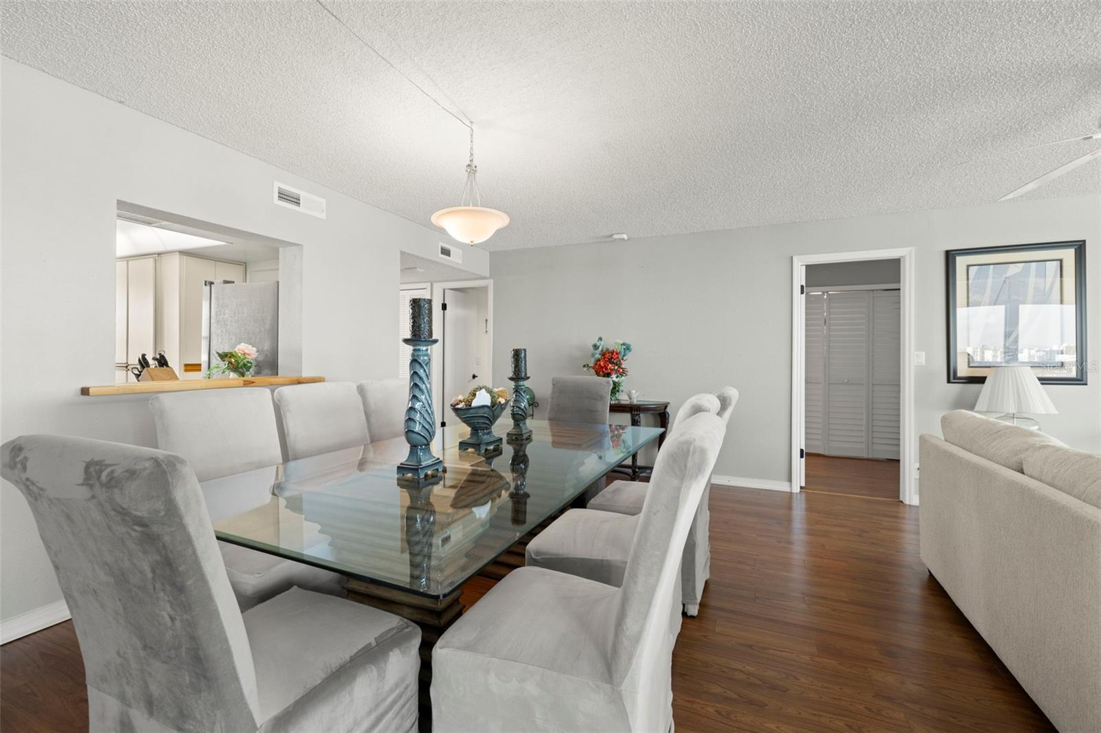 WEATHERLY THE CONDO -THE YACHT AND TENNIS CLUD - Residential Lease