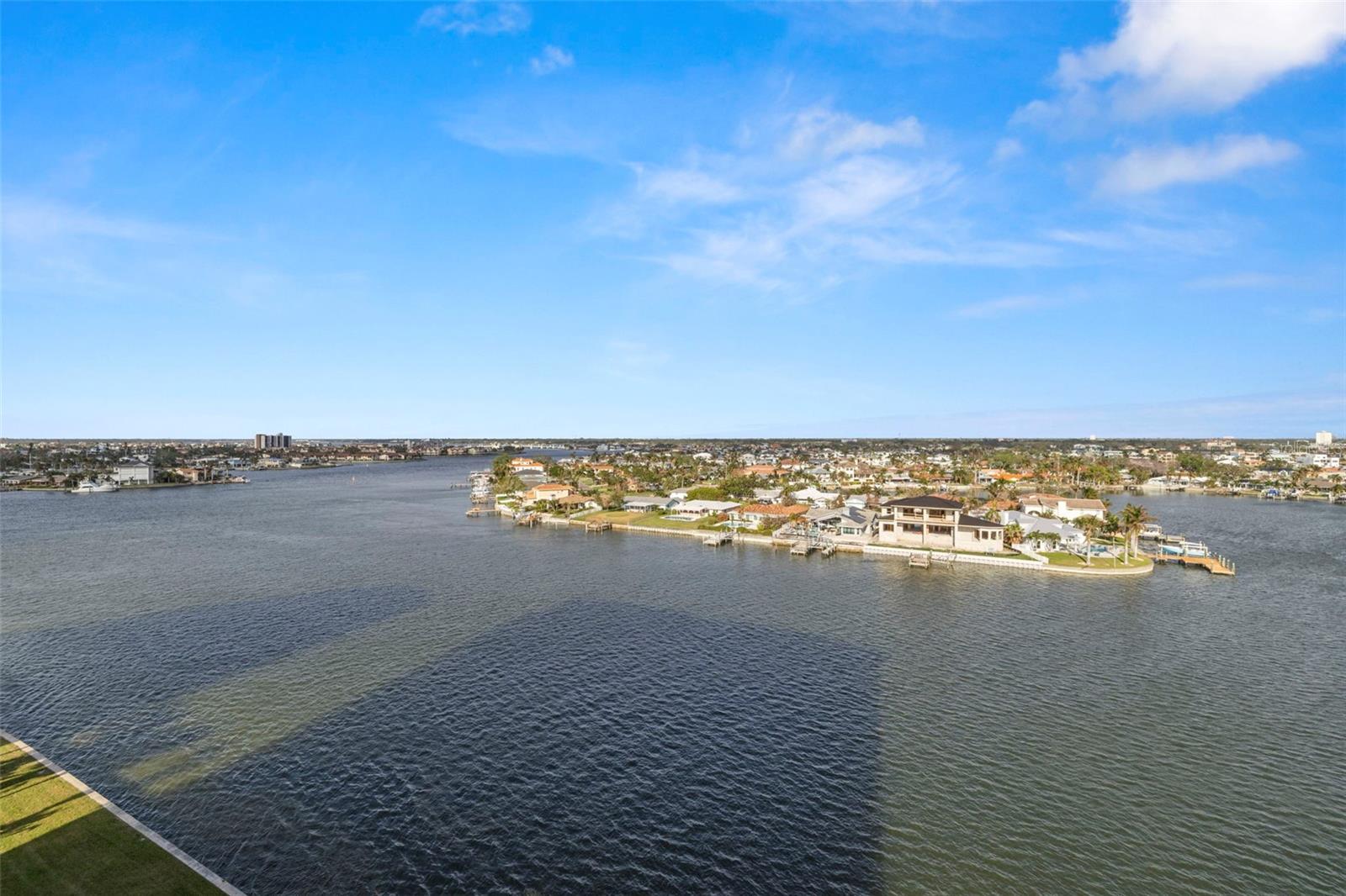 WEATHERLY THE CONDO -THE YACHT AND TENNIS CLUD - Residential Lease