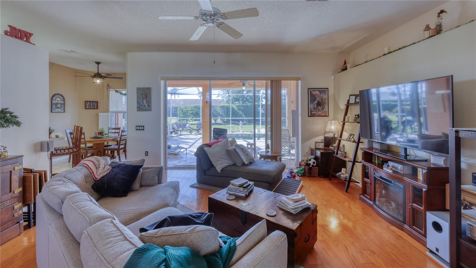 PRISTINE PLACE PH 2 - Residential