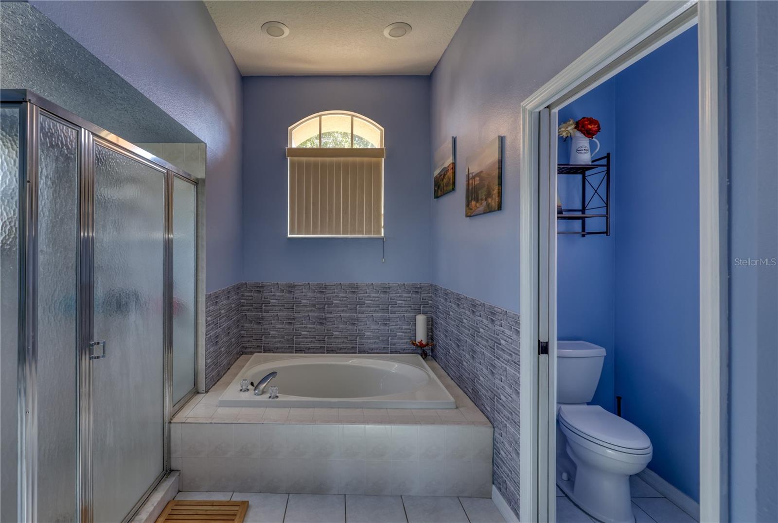 PRISTINE PLACE PH 2 - Residential