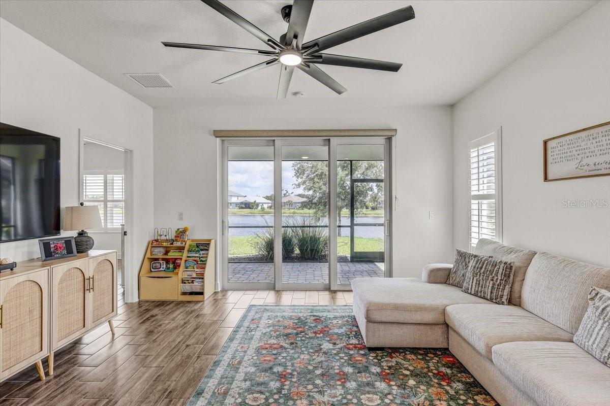 SILVERLEAF PH IV - Residential