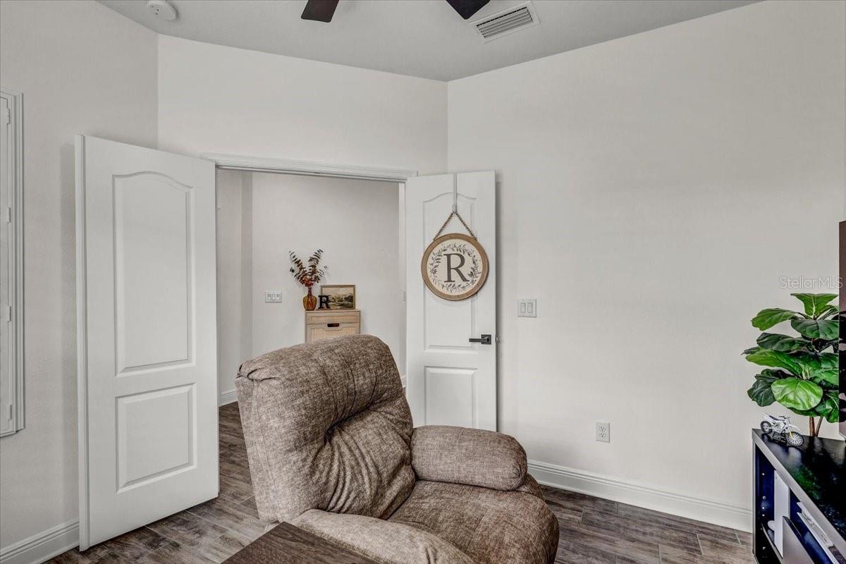 SILVERLEAF PH IV - Residential