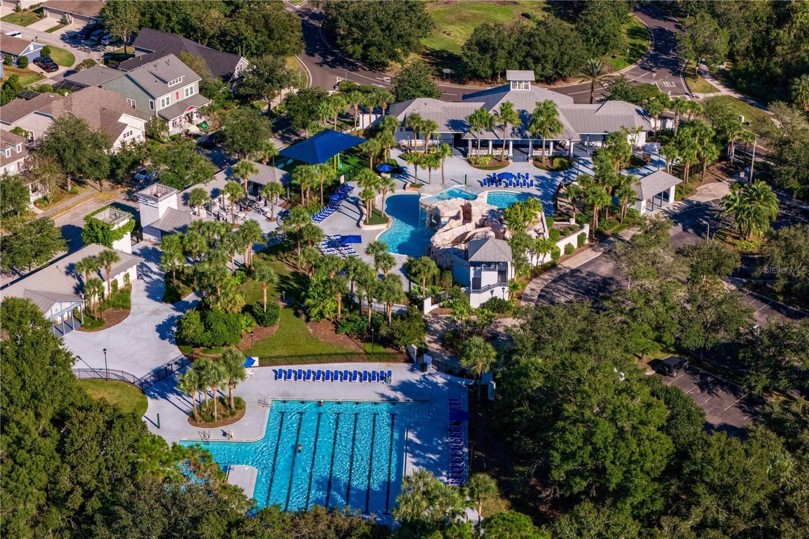 FISHHAWK RANCH TOWNCENTER PHAS - Residential