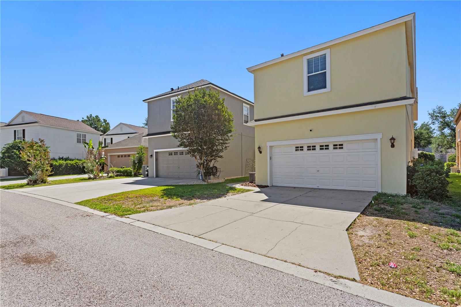 FISHHAWK RANCH TOWNCENTER PHAS - Residential