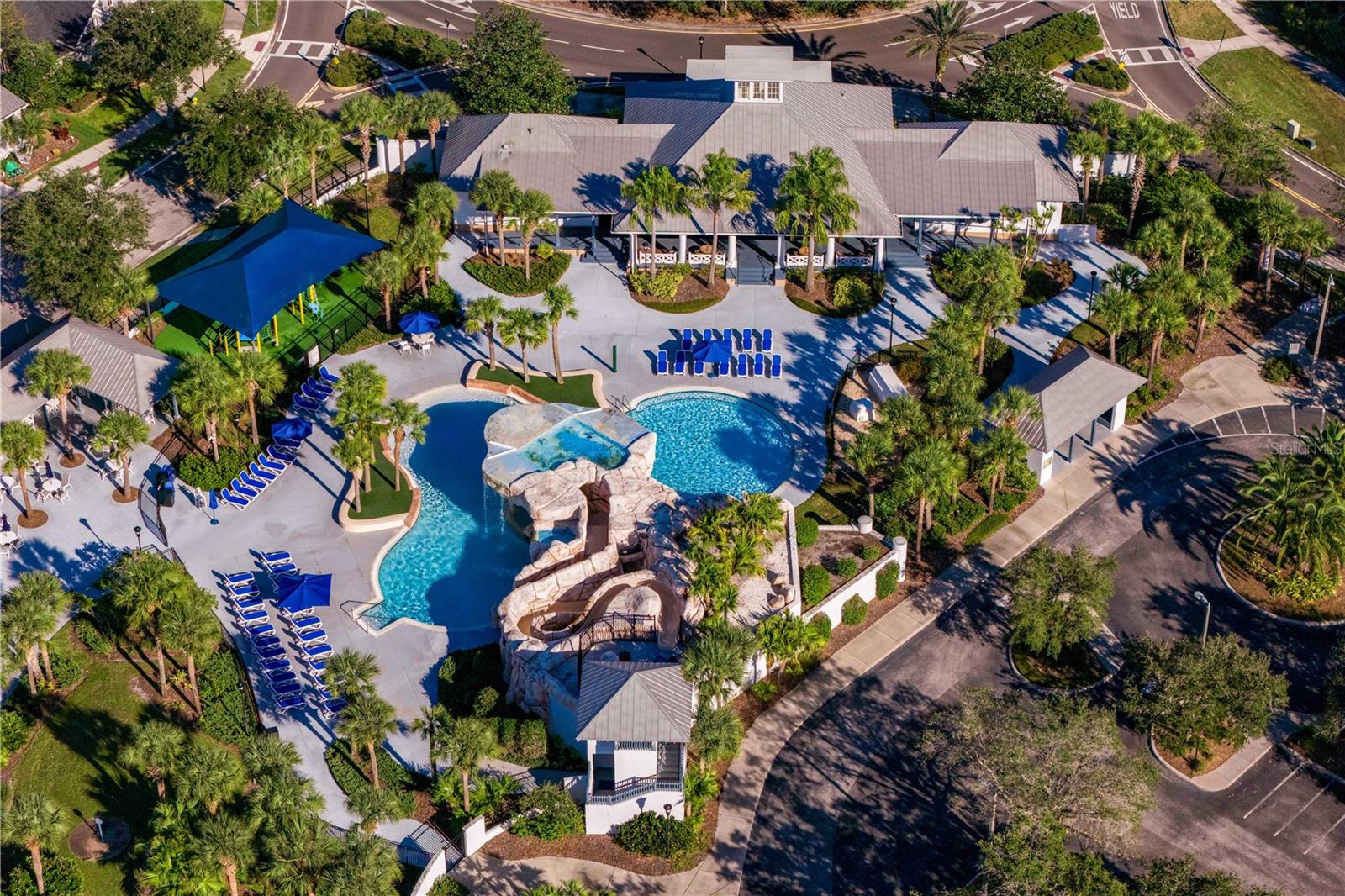 FISHHAWK RANCH TOWNCENTER PHAS - Residential