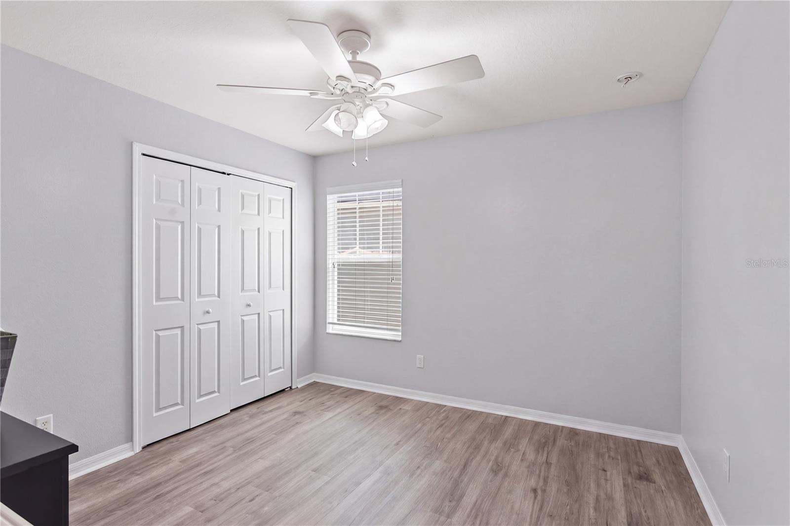 FISHHAWK RANCH TOWNCENTER PHAS - Residential