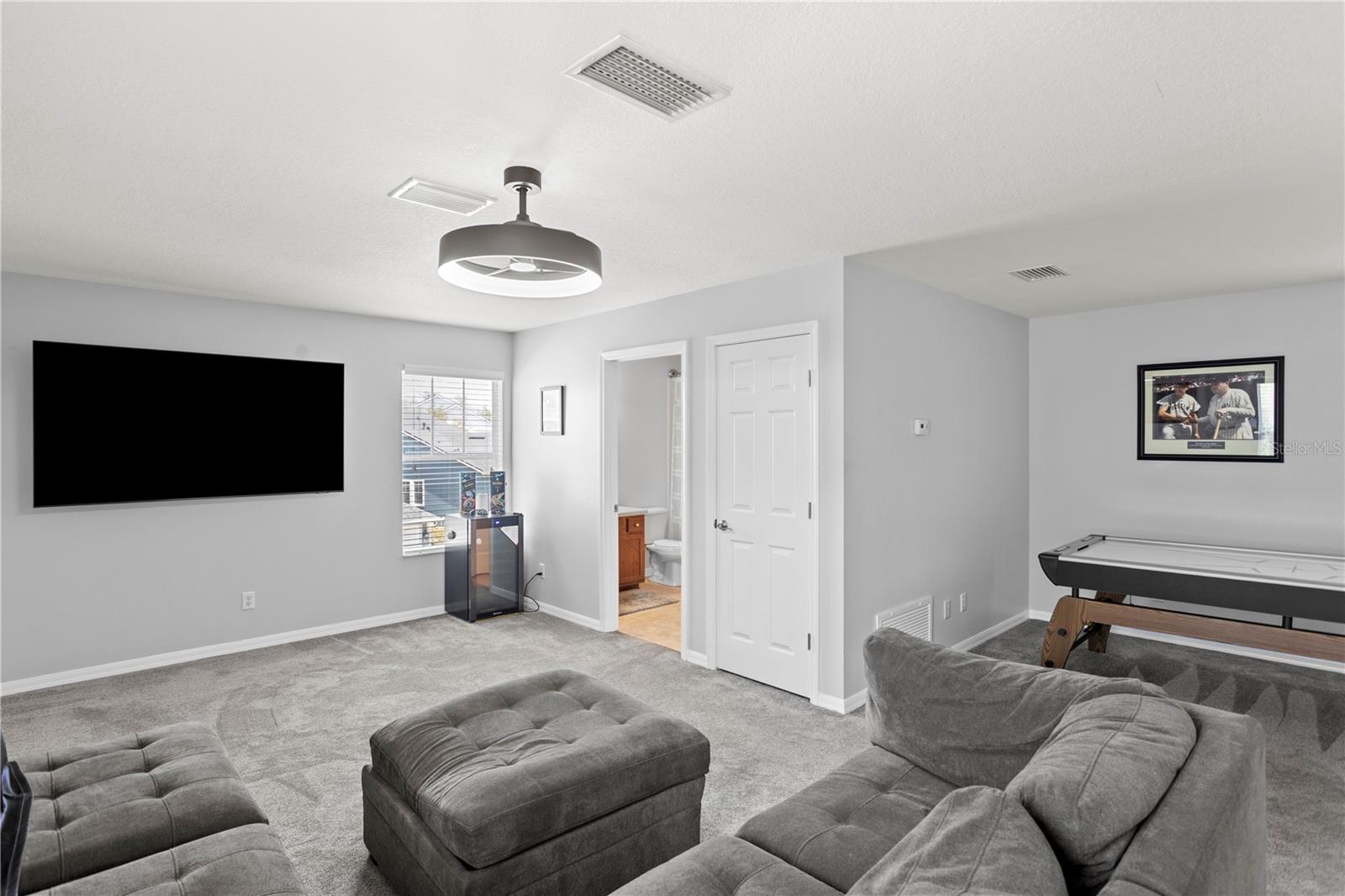 FISHHAWK RANCH TOWNCENTER PHAS - Residential
