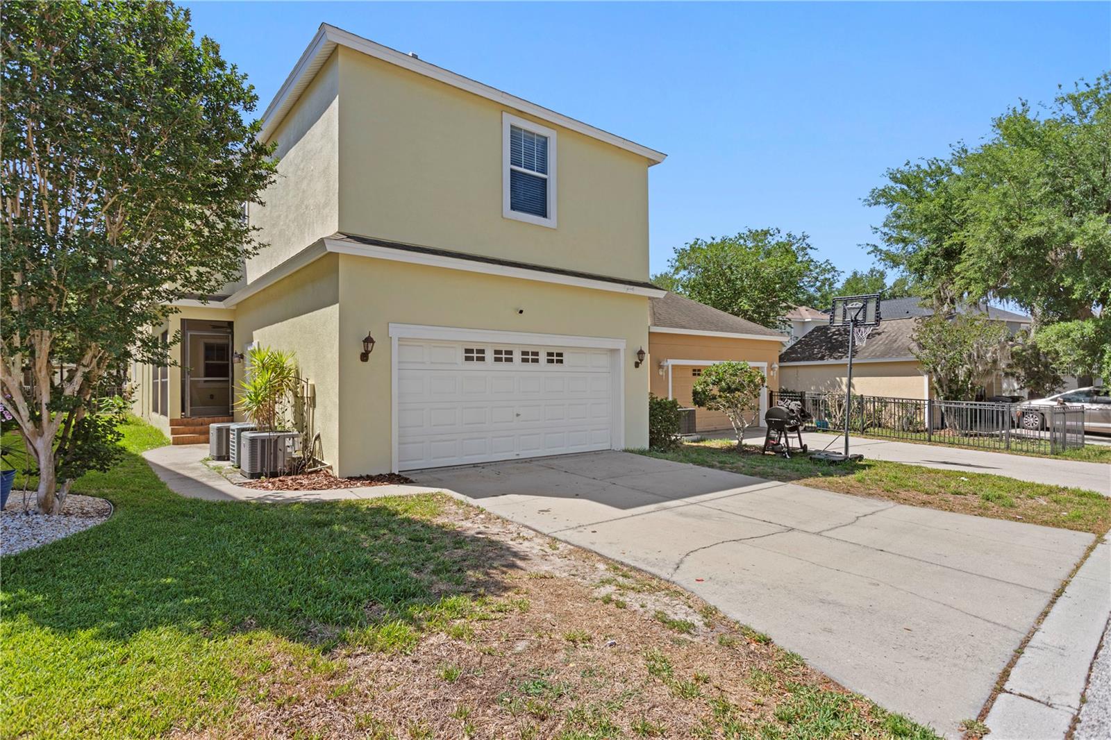 FISHHAWK RANCH TOWNCENTER PHAS - Residential