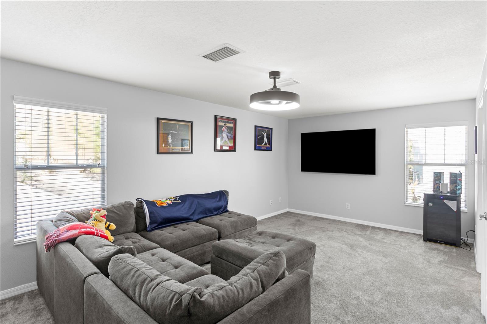 FISHHAWK RANCH TOWNCENTER PHAS - Residential