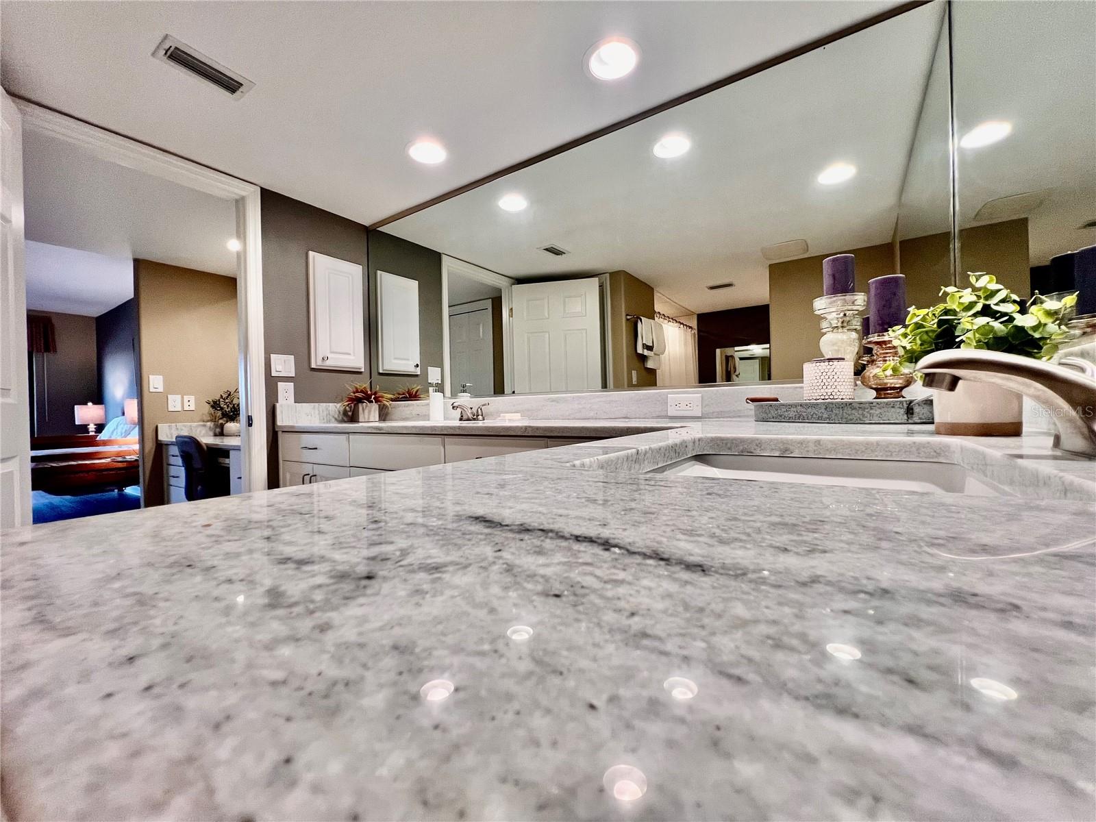 BANYAN POINT PH 01 - Residential Lease