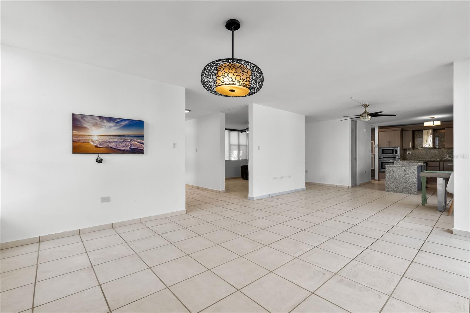 PASEOS DE DORADO - Residential