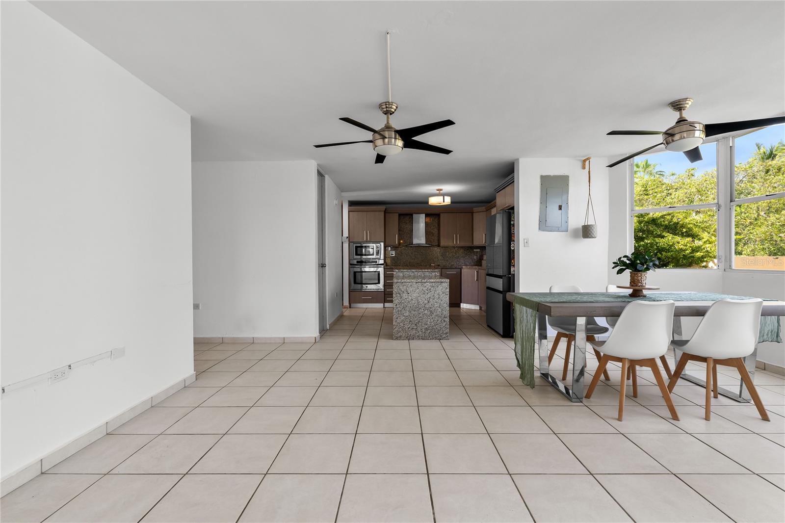 PASEOS DE DORADO - Residential