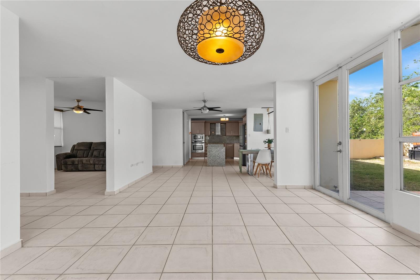 PASEOS DE DORADO - Residential