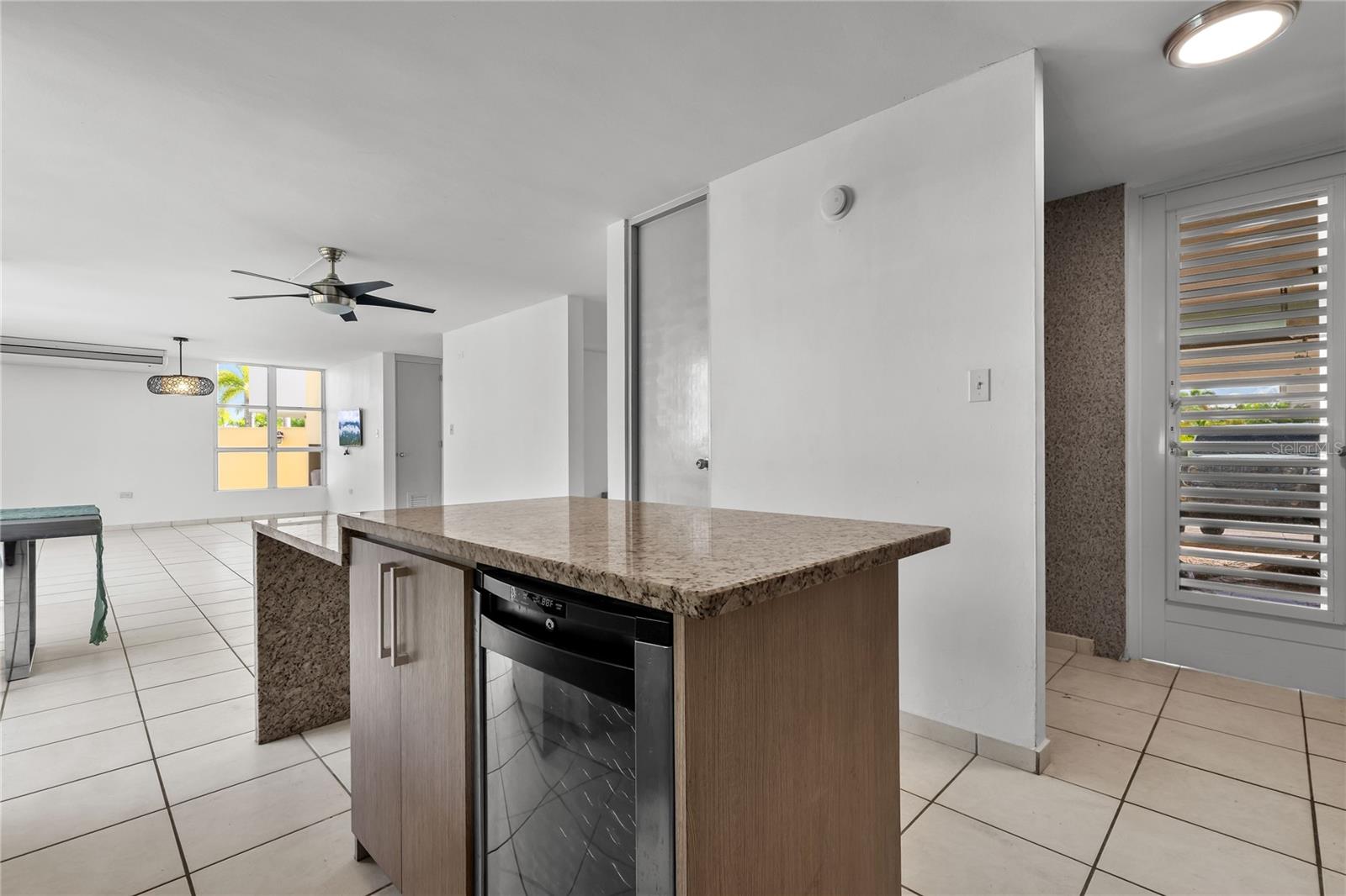 PASEOS DE DORADO - Residential