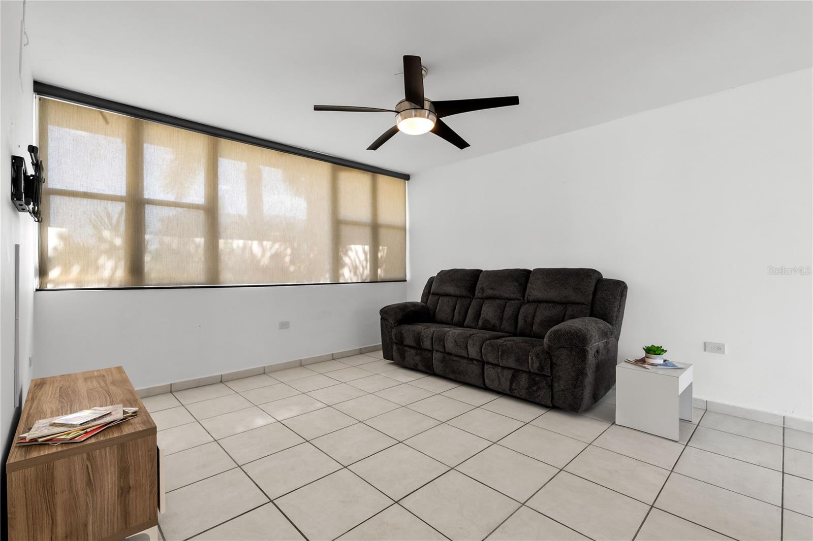 PASEOS DE DORADO - Residential