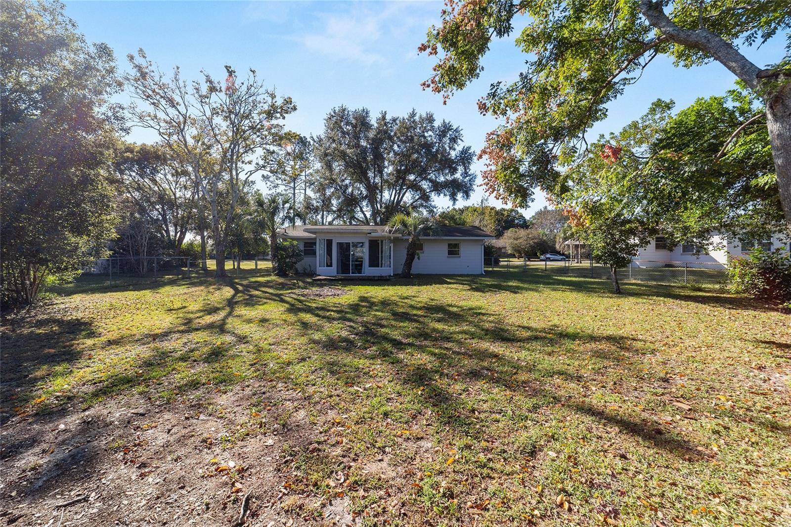 RAINBOW LAKES ESTATE - Residential