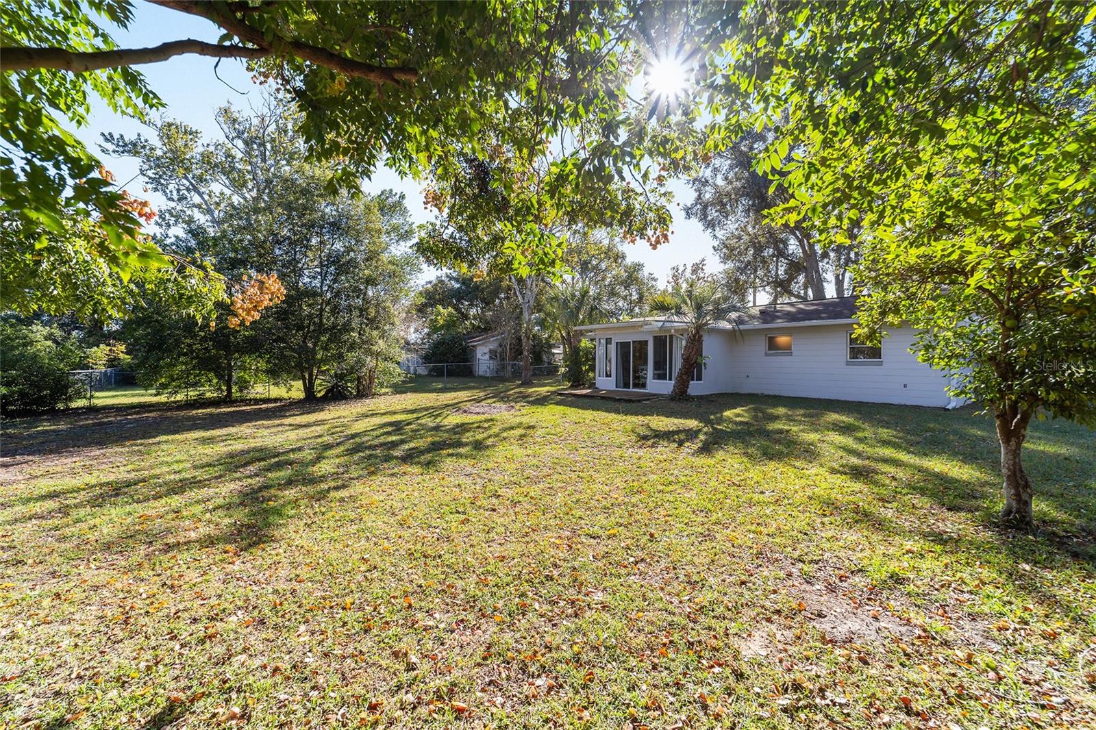 RAINBOW LAKES ESTATE - Residential