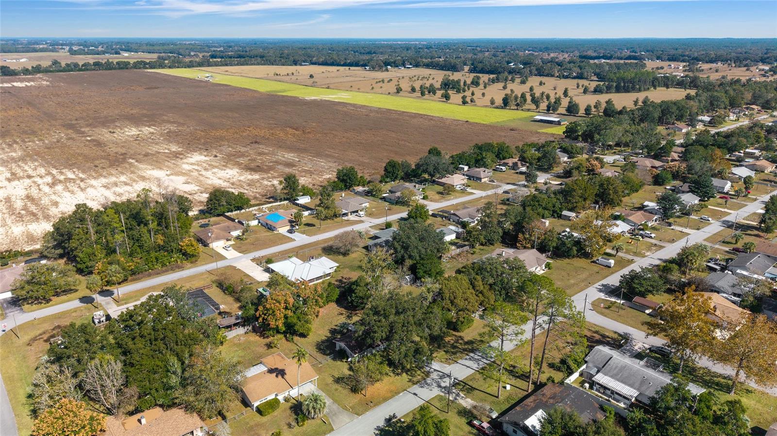 RAINBOW LAKES ESTATE - Residential