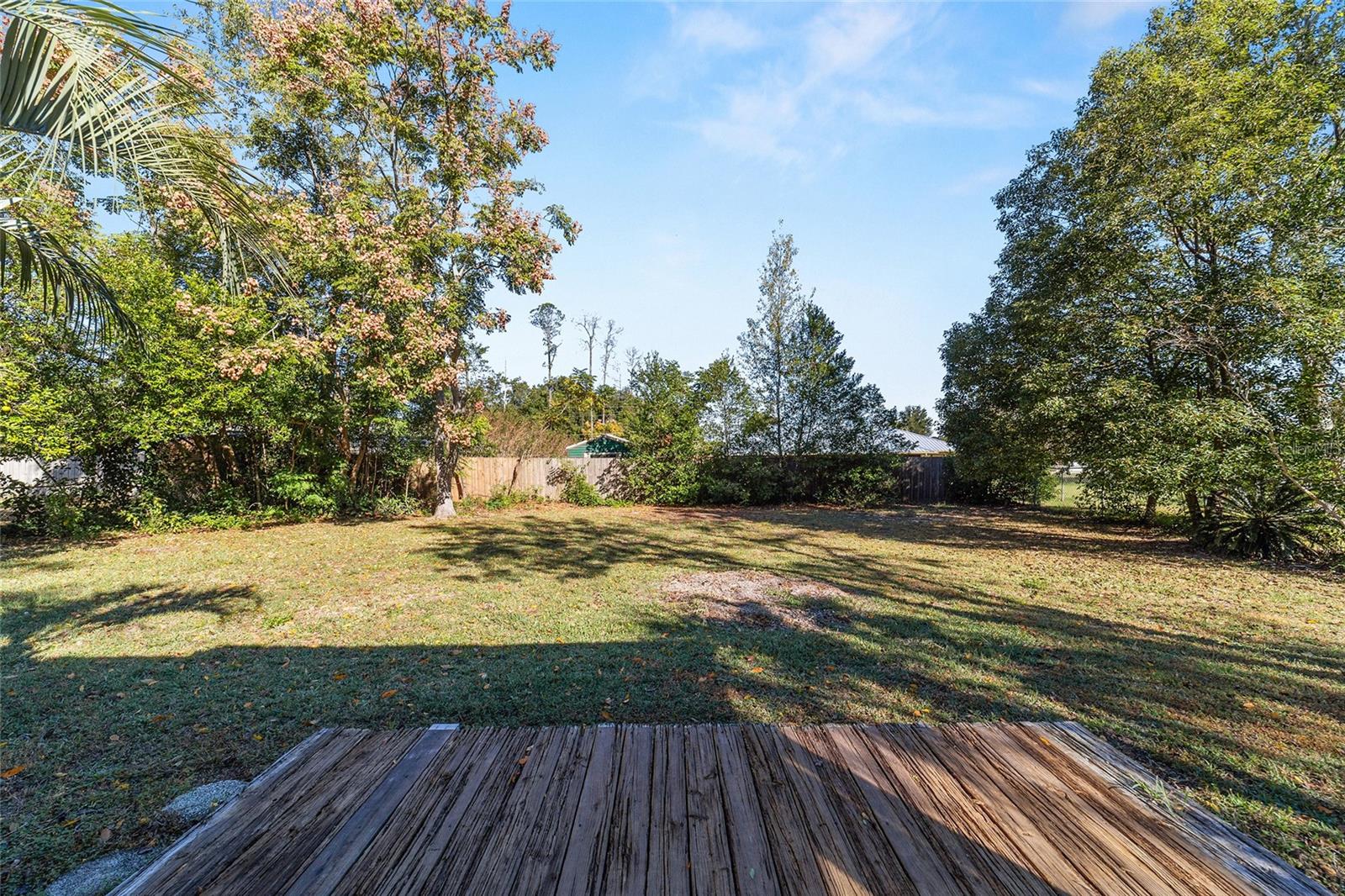 RAINBOW LAKES ESTATE - Residential