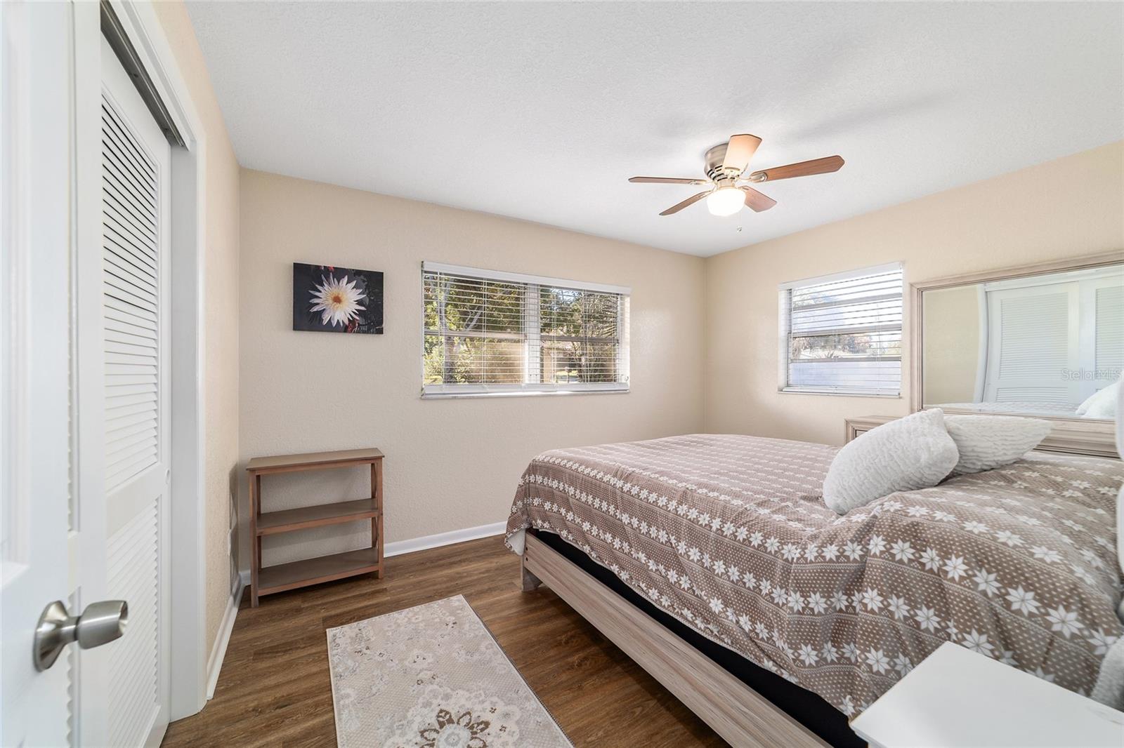 RAINBOW LAKES ESTATE - Residential