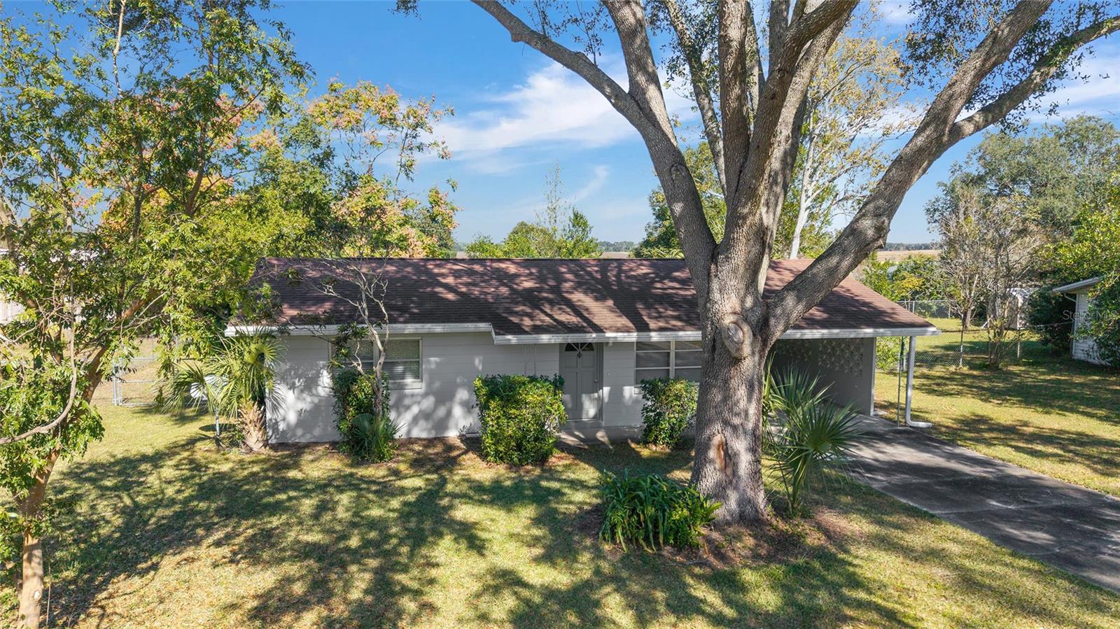 RAINBOW LAKES ESTATE - Residential