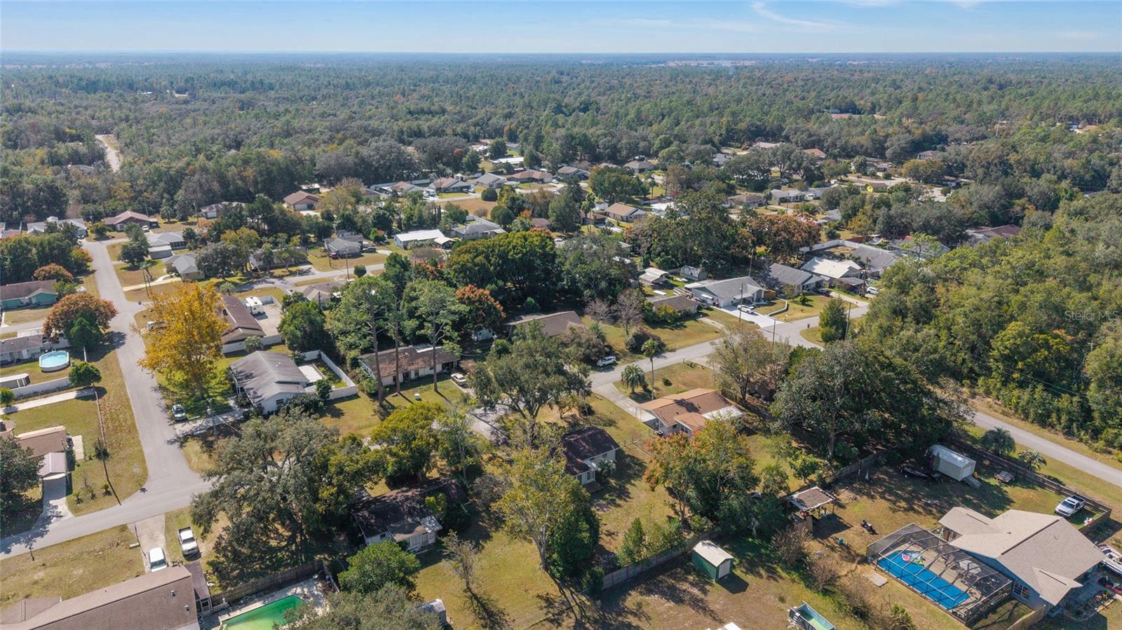 RAINBOW LAKES ESTATE - Residential