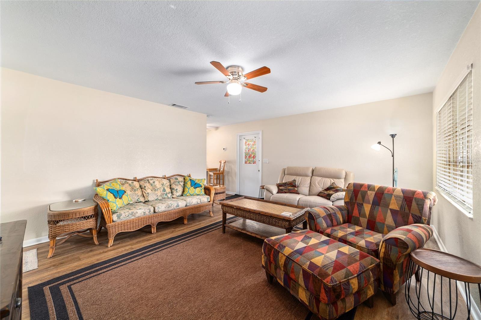 RAINBOW LAKES ESTATE - Residential