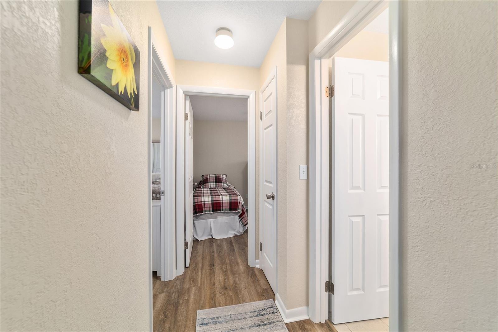 RAINBOW LAKES ESTATE - Residential