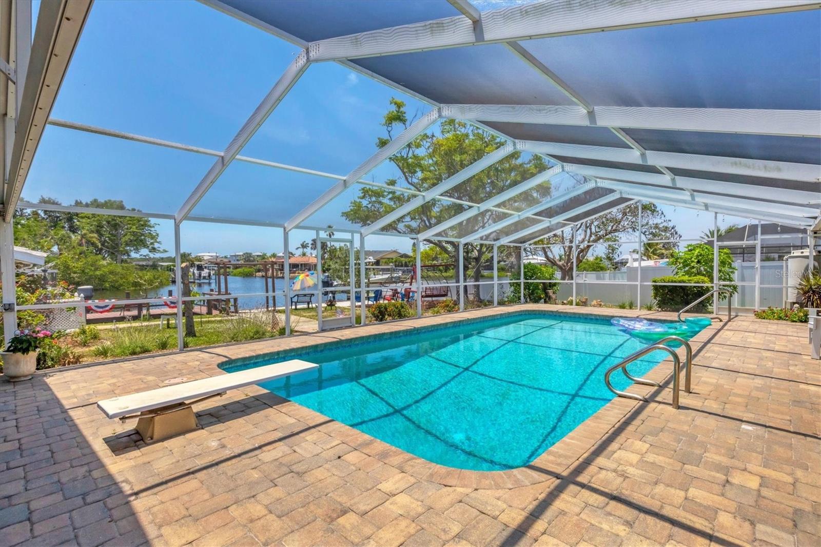WATERFRONT ESTATES - Residential