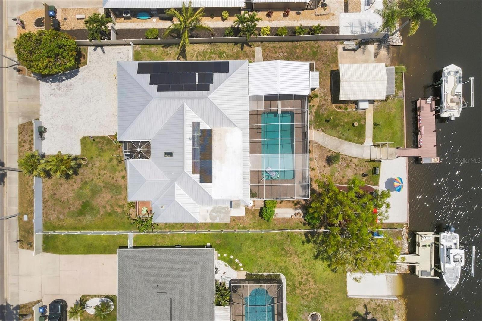 WATERFRONT ESTATES - Residential