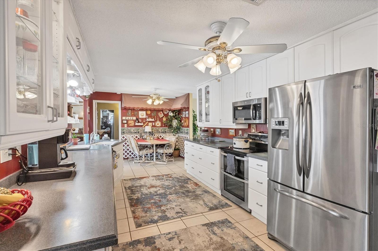 WATERFRONT ESTATES - Residential