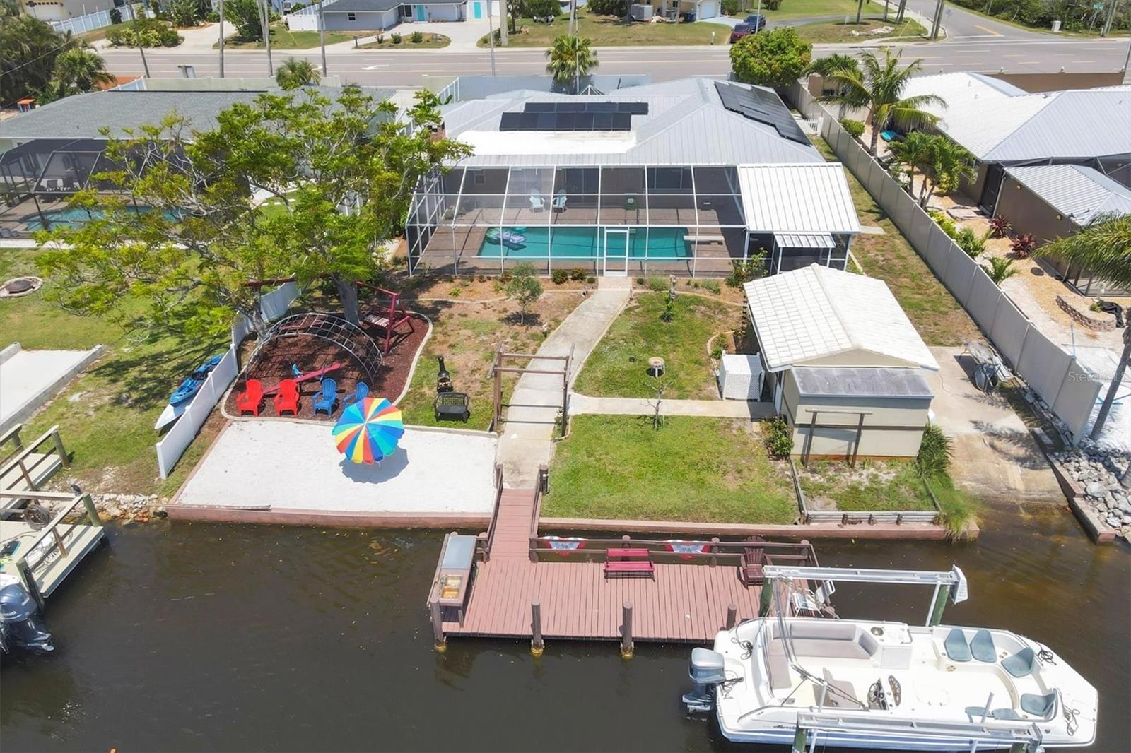 WATERFRONT ESTATES - Residential
