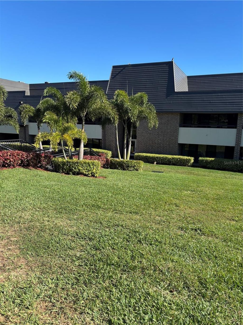 Photo of 36750 Us Highway 19 N #4-117, Palm Harbor, FL 34684 (MLS # TB8454529)