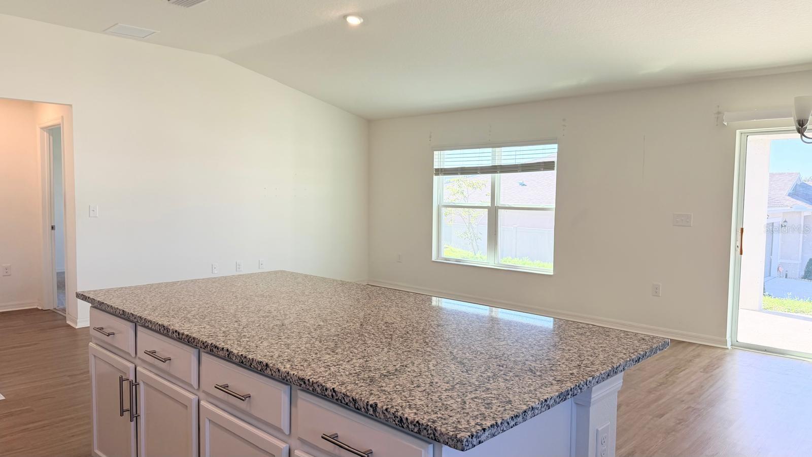 LAKE LUCERNE II - Residential Lease