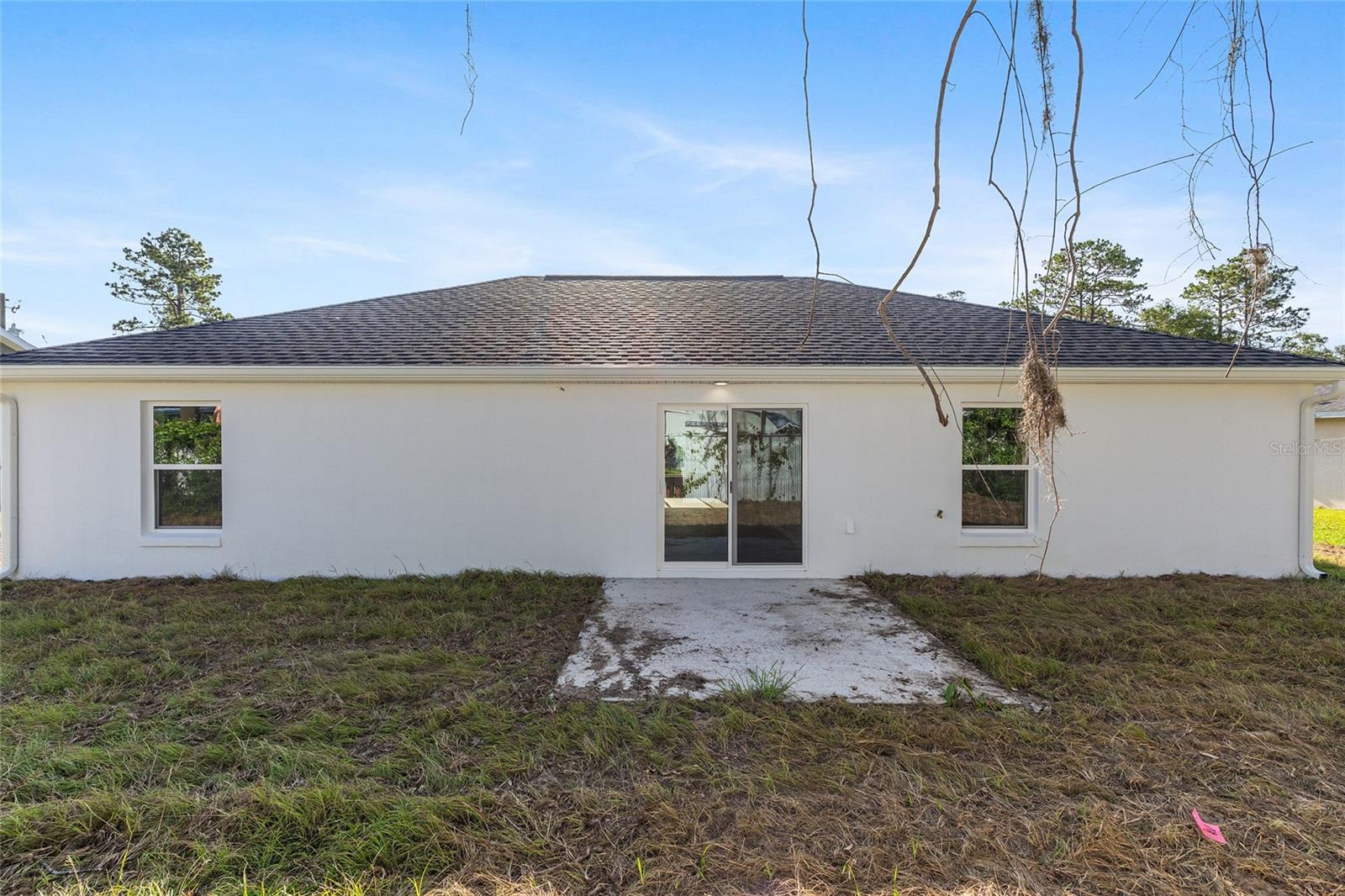RAINBOW LAKES ESTATE - Residential