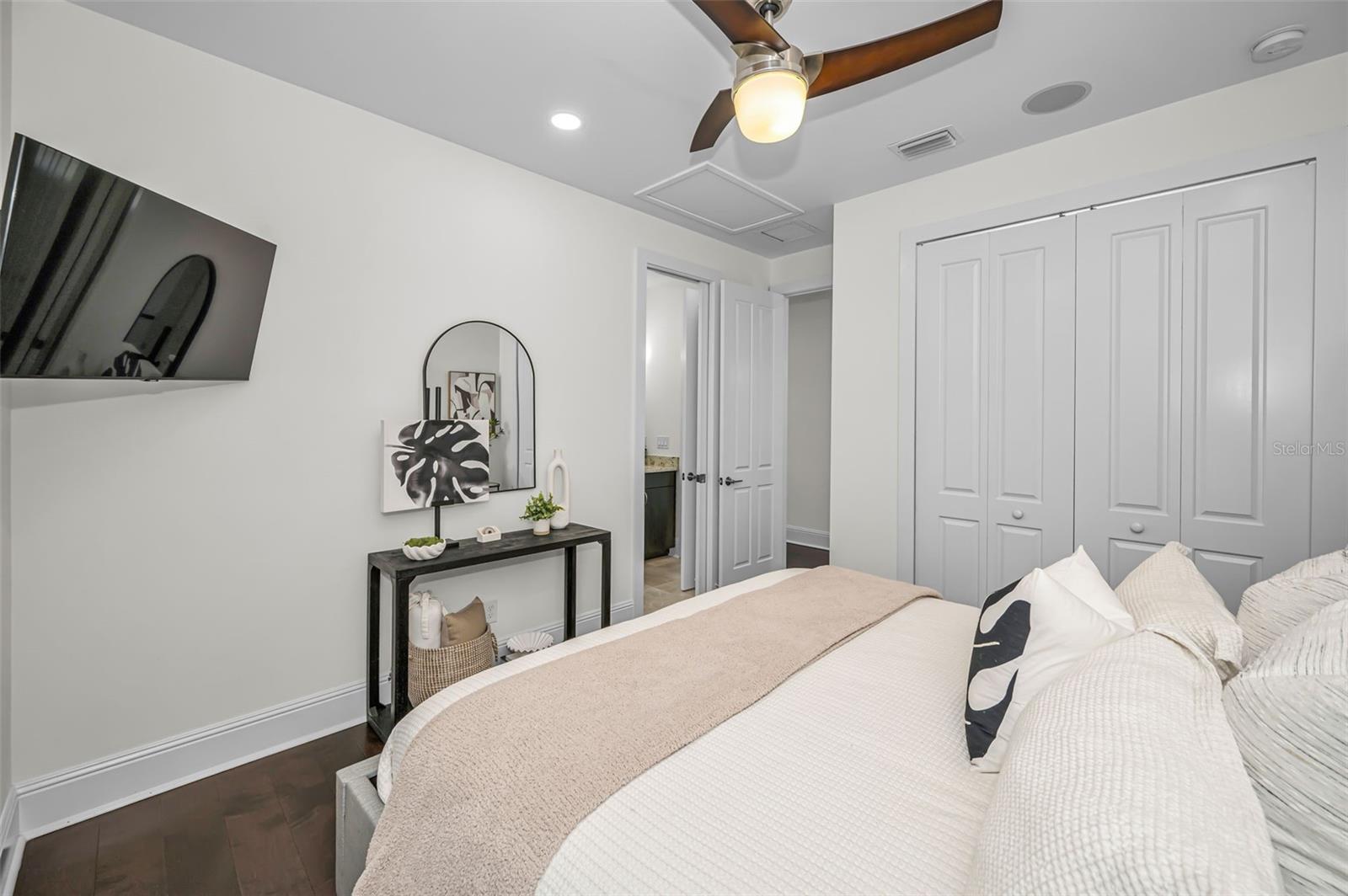 SNELL ISLE BRIGHTWATERS - Residential